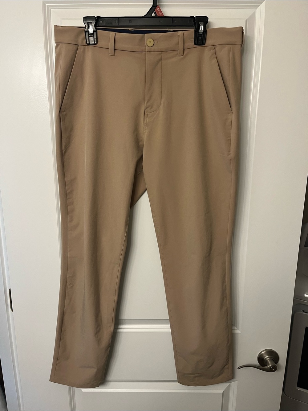 Mizzen+Main Khaki Helmsman Slim Fit Performance Stretch Chinos